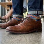 Buty typu oxford – jak stylizować klasykę w nowoczesnym wydaniu